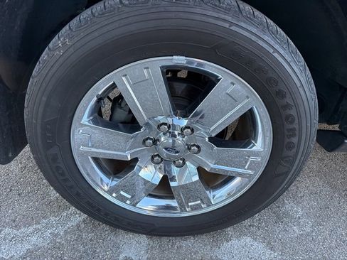 Used 2015 Ford Expedition EL Limited w/ Equipment Group 301A image 12