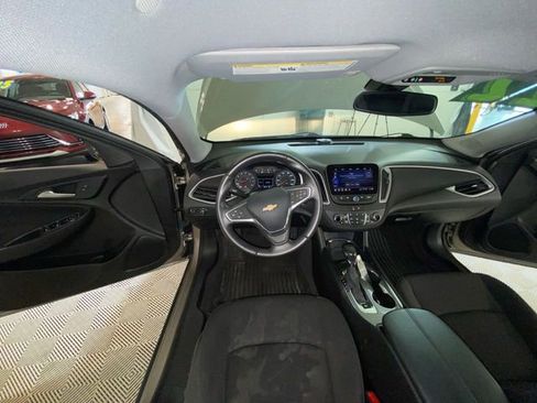 Used 2022 Chevrolet Malibu LT w/ Sport Edition FWD image 35