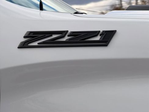 Used 2024 Chevrolet Silverado 1500 LT Trail Boss w/ Convenience Package II image 32