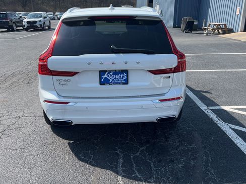 Used 2019 Volvo XC60 T6 Inscription image 5