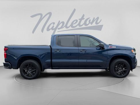 Used 2023 Chevrolet Silverado 1500 RST AWD/4WD image 9