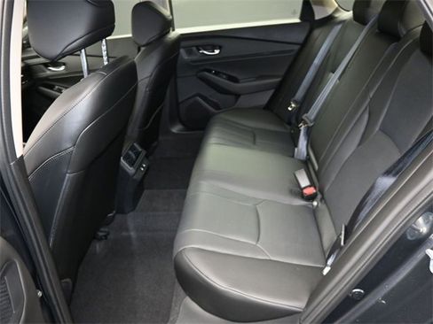 Used 2025 Honda Accord Touring image 11