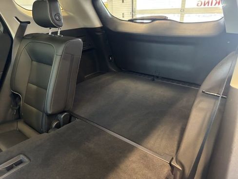 Used 2020 GMC Terrain Denali w/ GMC Pro Grade Package AWD/4WD image 21
