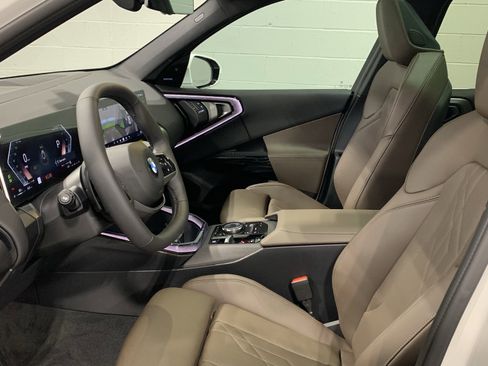 Used 2026 BMW X3 xDrive30 w/ Premium Package image 12