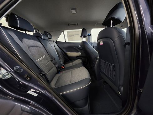 New 2026 Hyundai Venue SEL image 18