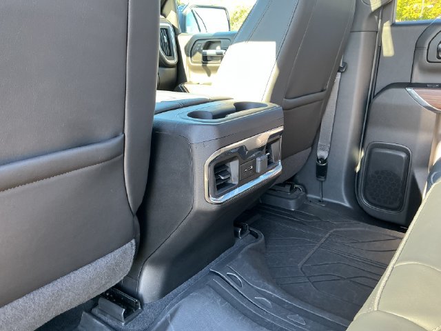 Used 2022 Chevrolet Silverado 1500 High Country AWD/4WD image 26