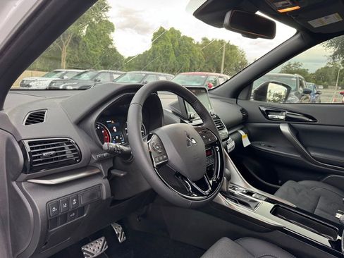 New 2025 Mitsubishi Eclipse Cross Black Edition image 28