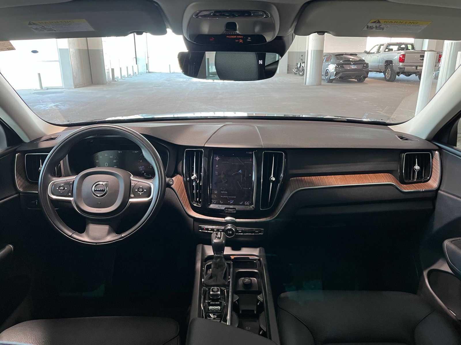 Used 2021 Volvo XC60 T6 Momentum w/ Premium Package AWD/4WD image 40