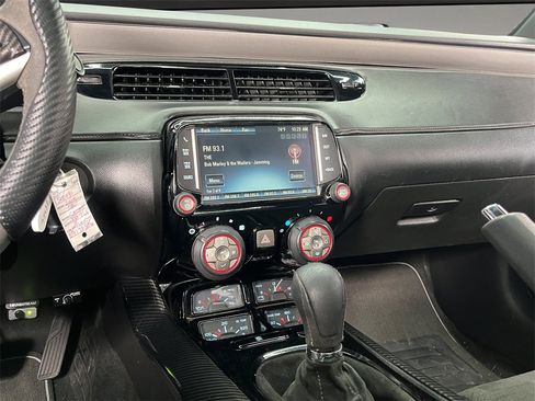 Used 2014 Chevrolet Camaro SS w/ SS Performance Package image 13