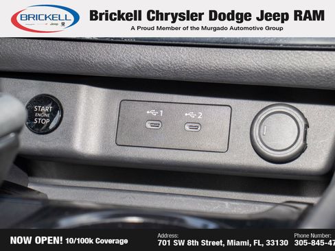 Used 2025 Nissan Rogue SV w/ SV Premium Package image 24