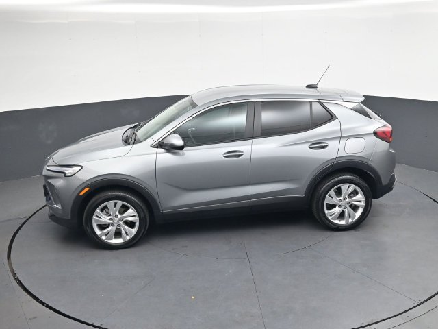 Used 2025 Buick Encore GX Preferred AWD/4WD image 18