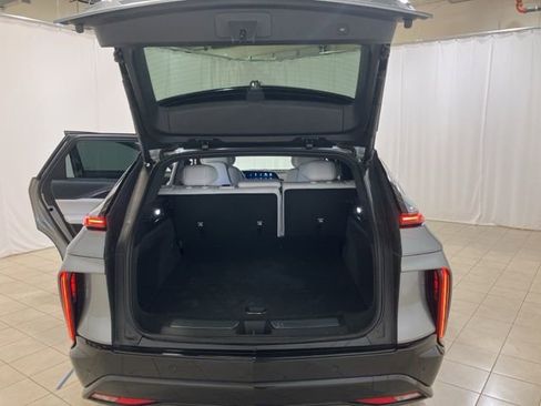 Used 2024 Cadillac Lyriq Sport image 22