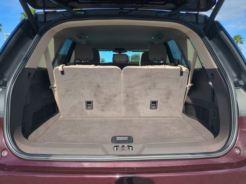 Certified 2023 Lincoln Aviator AWD w/ Class IV Trailer Tow Package image 13