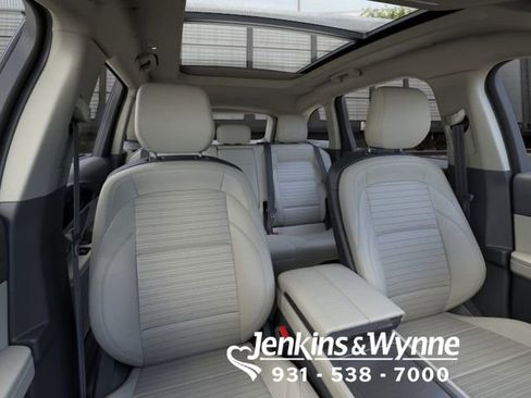 New 2026 Lincoln Nautilus Reserve w/ Jet Appearance Package image 10