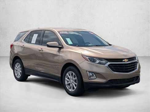 Used 2019 Chevrolet Equinox LT FWD image 3
