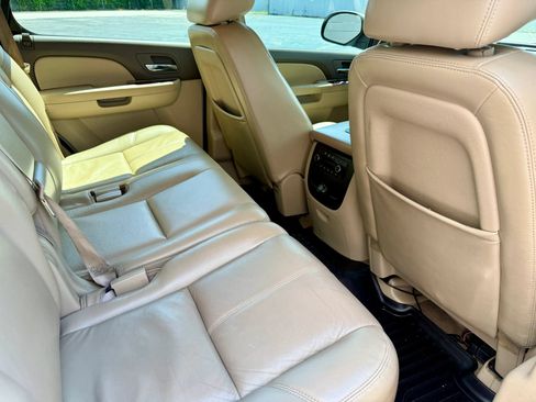 Used 2010 Chevrolet Tahoe LT AWD/4WD image 29