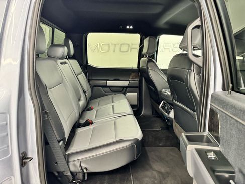 Used 2022 Ford F150 Lightning Lariat AWD/4WD image 17