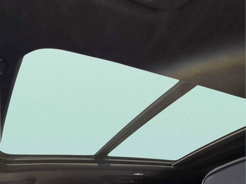 Used 2024 GMC Yukon Denali w/ Advanced Technology Package RWD image 8