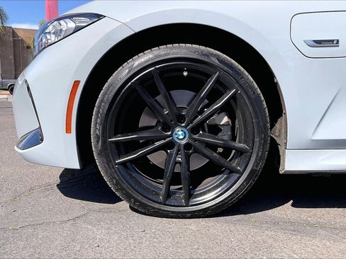 Used 2023 BMW 330e w/ M Sport Package image 4