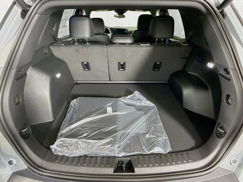 New 2026 Chevrolet Equinox LT w/ Convenience Package II FWD image 26