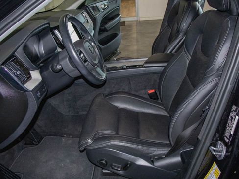 Used 2021 Volvo XC60 T5 Inscription AWD/4WD image 6