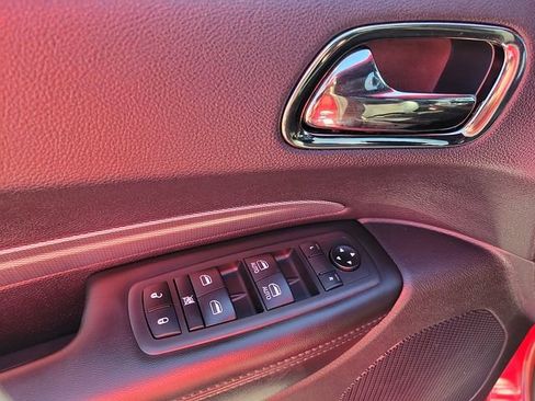Used 2019 Dodge Durango GT image 13