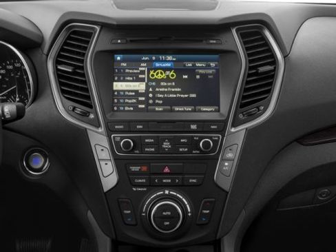 Used 2017 Hyundai Santa Fe Sport image 13