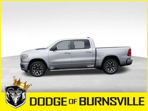 Used 2025 RAM 1500 Laramie w/ Sport Appearance Package AWD/4WD image 4