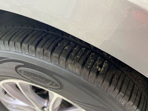 Used 2024 Buick Enclave Essence w/ LPO, Floor Liner Package AWD/4WD image 23