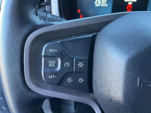 Used 2025 Ford Bronco Big Bend image 27