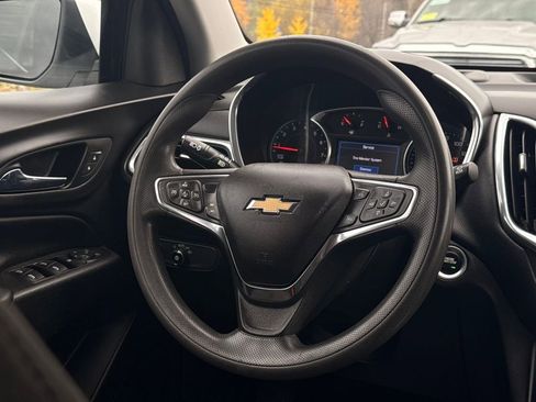 Used 2020 Chevrolet Equinox LT AWD/4WD image 17