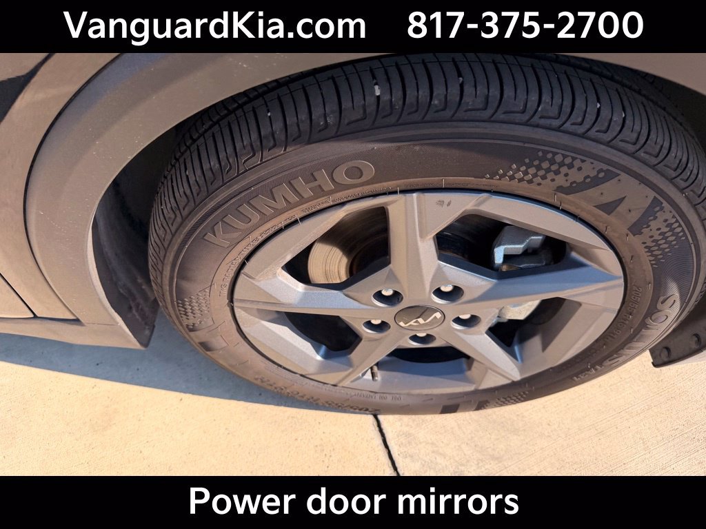 Certified 2025 Kia K4 FWD image 11
