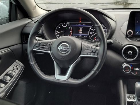 Used 2021 Nissan Sentra SV image 30