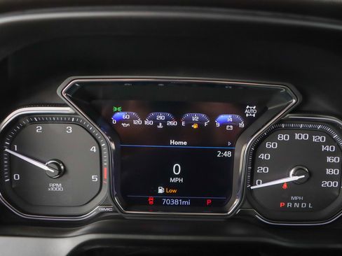 Used 2023 GMC Sierra 2500 Denali image 16