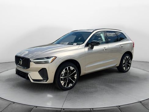 New 2026 Volvo XC60 B5 Plus w/ Protection Package Premier AWD/4WD image 3