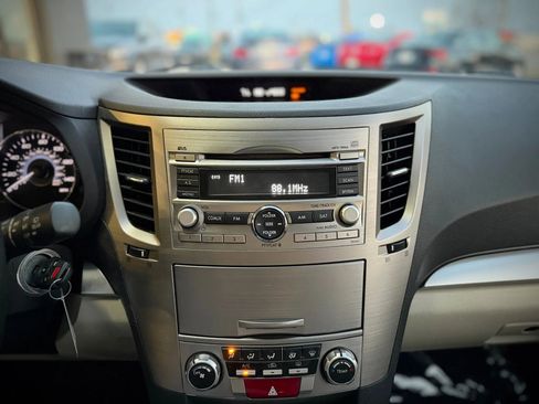 Used 2011 Subaru Outback 2.5i Premium w/ All-Weather Pkg image 13