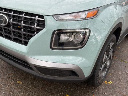 New 2026 Hyundai Venue SEL image 9