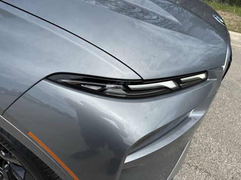 Certified 2025 BMW X7 xDrive40i w/ Premium Package image 11