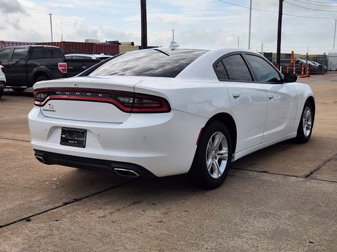 Used 2023 Dodge Charger SXT RWD image 6