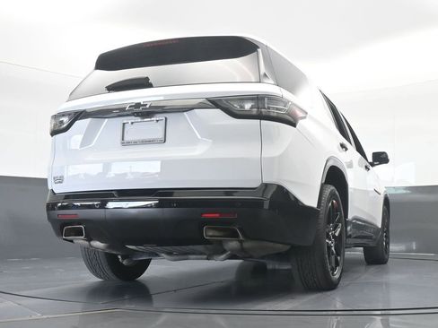 Used 2021 Chevrolet Traverse Premier w/ Redline Edition image 52