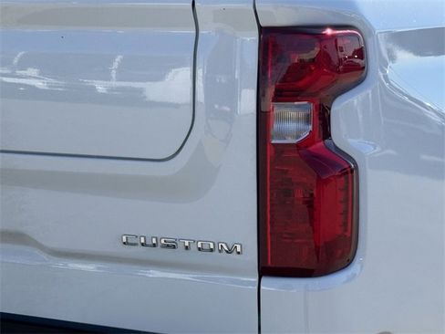 New 2025 Chevrolet Silverado 1500 Custom image 7