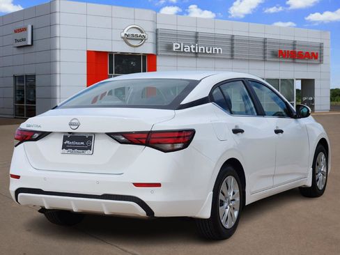 New 2025 Nissan Sentra S image 4