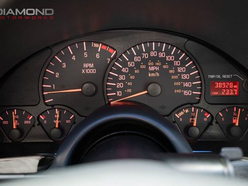 Used 1999 Pontiac Firebird Formula RWD image 19