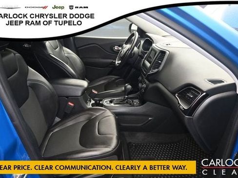 Used 2020 Jeep Cherokee Latitude Plus FWD image 31