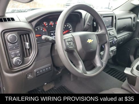 Used 2024 Chevrolet Silverado 2500 Custom w/ Custom Value Package image 9