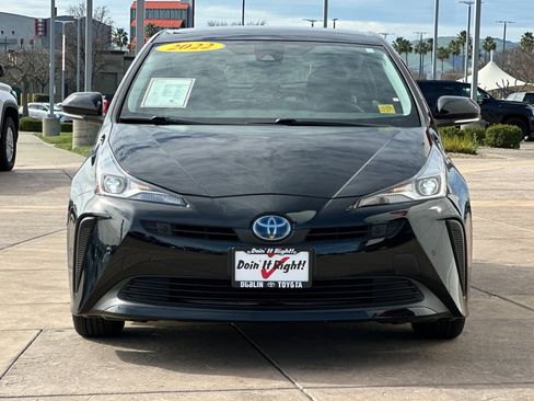Certified 2022 Toyota Prius LE image 11