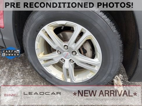 Used 2019 GMC Terrain SLE w/ Driver Convenience Package image 9