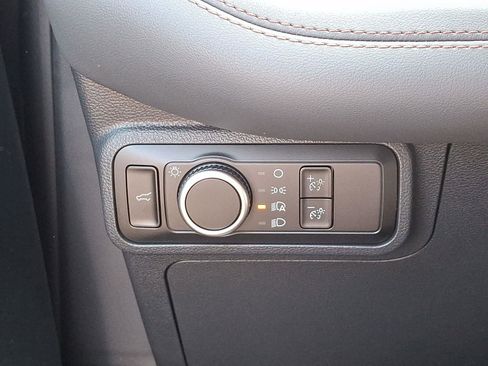 New 2026 Ford Explorer Active AWD/4WD image 16
