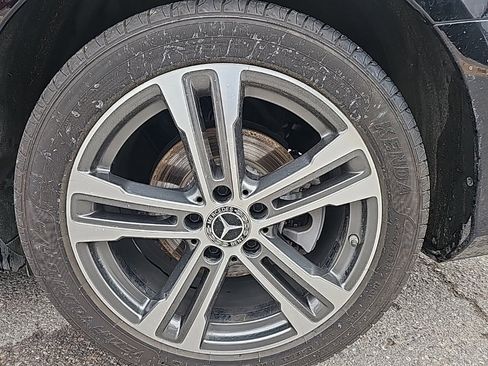 Used 2021 Mercedes-Benz E 350 4MATIC Sedan image 30