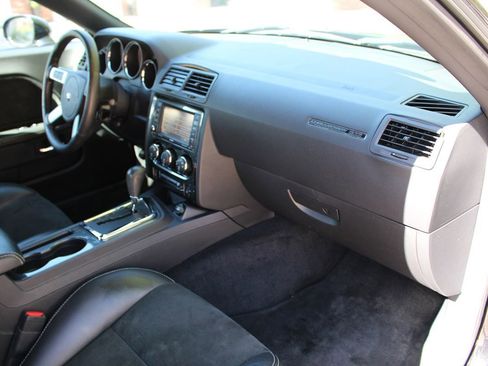 Used 2008 Dodge Challenger SRT8 image 14